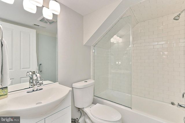 $1,040,000 | 8133 Stacey Road, Alexandria, VA 22308