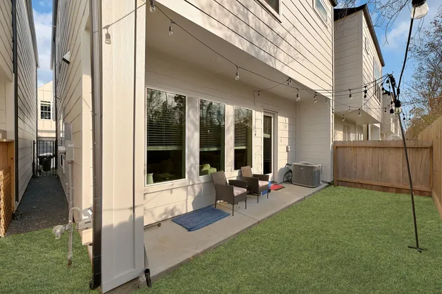 $2,900 | 5733 White Magnolia Street, Houston, TX 77091