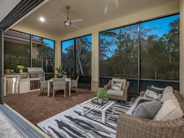 $825,000 | 9088 Leon Circle West, Parkland, FL 33076