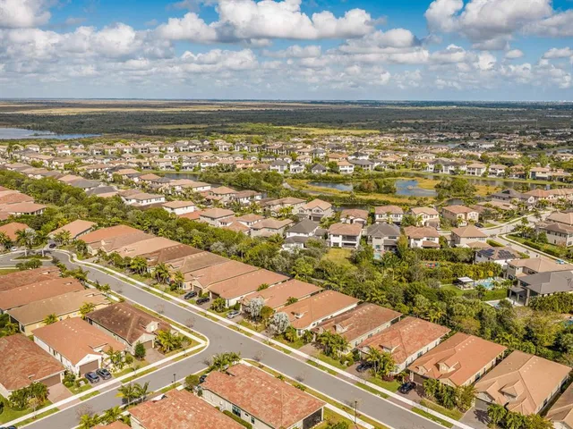 $825,000 | 9088 Leon Circle West, Parkland, FL 33076