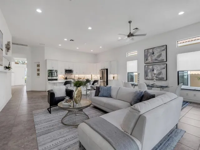 $825,000 | 9088 Leon Circle West, Parkland, FL 33076