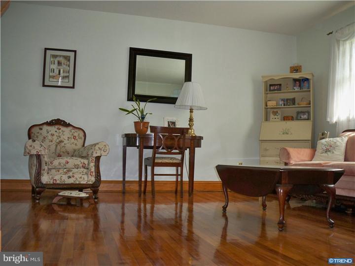 1227 Stinsford Road Newark, DE 19713 - Photo 4 of 18 Gallery Image 4