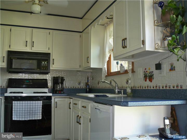 1227 Stinsford Road Newark, DE 19713 - Photo 5 of 18 Gallery Image 5