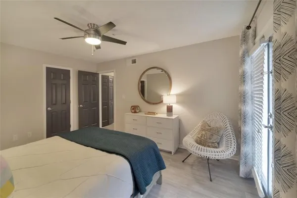 $1,518 | 10 Rimington Lane, Unit 806, Decatur, GA 30030