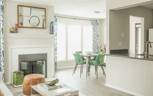 $1,518 | 10 Rimington Lane, Unit 806, Decatur, GA 30030