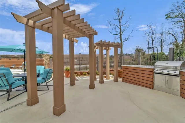 $1,328 | 10 Rimington Lane, Unit 806, Decatur, GA 30030