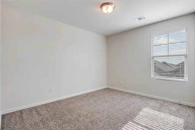 $2,350 | 309 Mohan Drive, Royse City, TX 75189