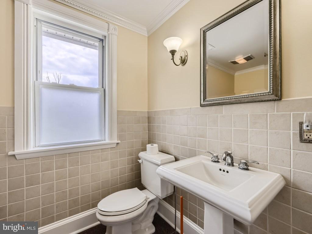 3201 East Joppa Road Parkville, MD 21234 - Photo 17 of 28 SECOND FLOOR BATHROOM