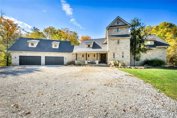 $1,199,999 | 7184 Neff Road, Valley City, OH 44280