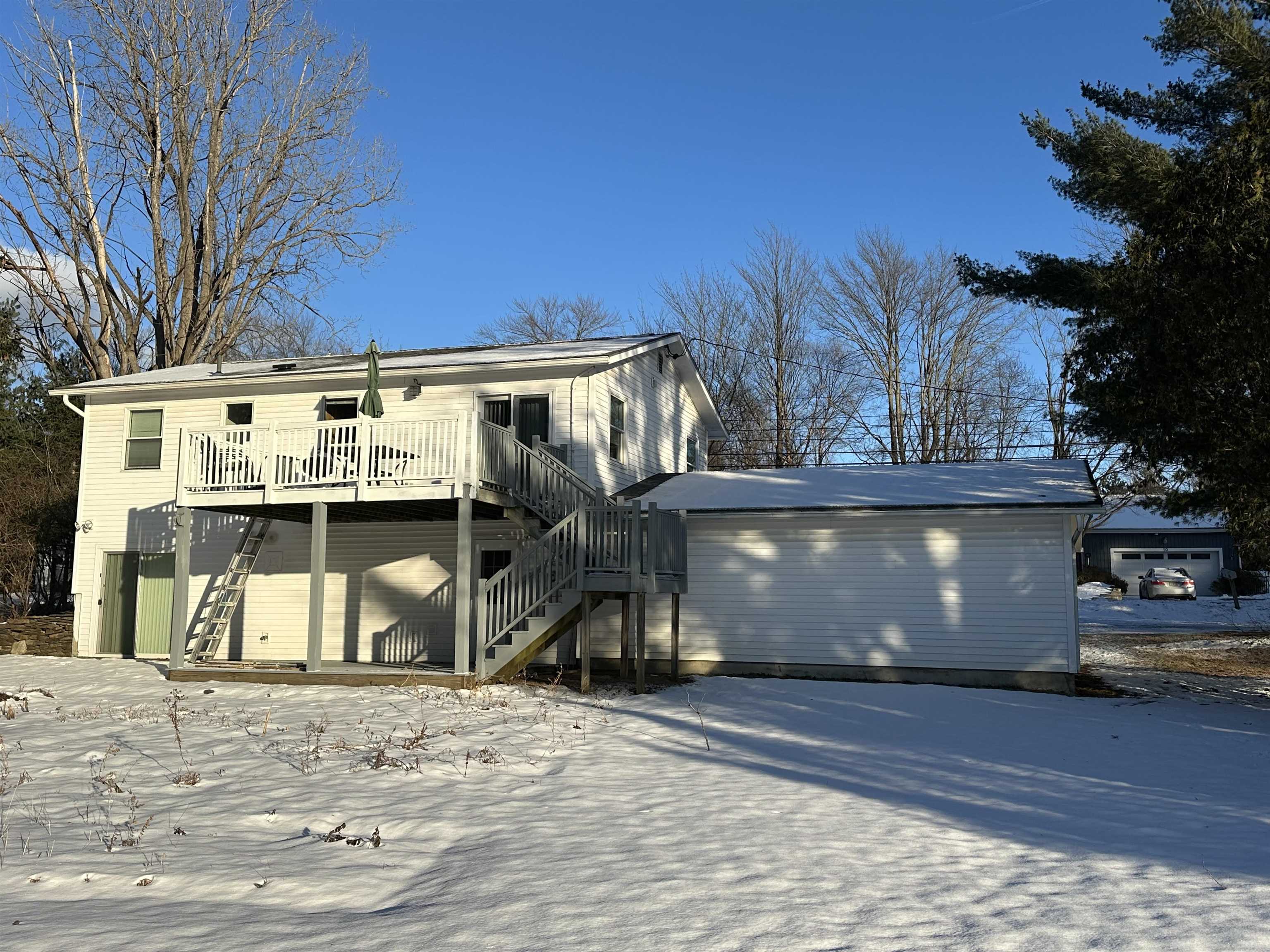 69 Shunpike Road South Burlington, VT 05403 - Photo 4 of 29