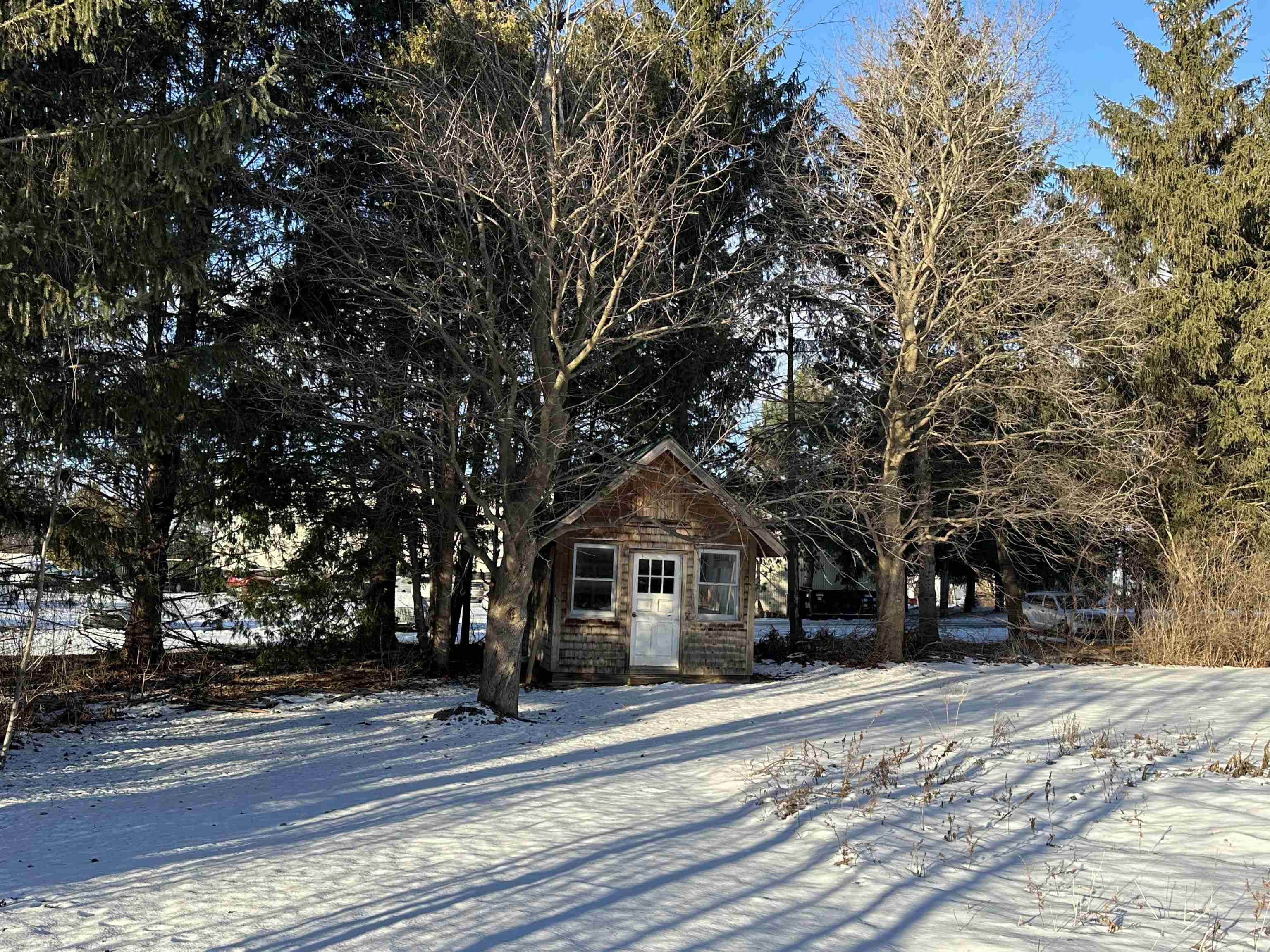 69 Shunpike Road South Burlington, VT 05403 - Photo 8 of 29