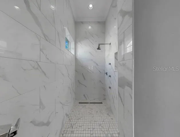 $1,425,000 | 714 Islebay Drive, Apollo Beach, FL 33572