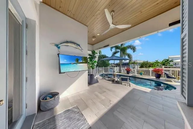 $1,425,000 | 714 Islebay Drive, Apollo Beach, FL 33572