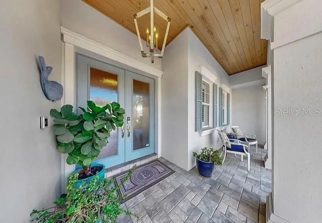 $1,425,000 | 714 Islebay Drive, Apollo Beach, FL 33572