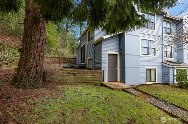 $498,000 | 816 20th Street, Unit 100, Bellingham, WA 98225