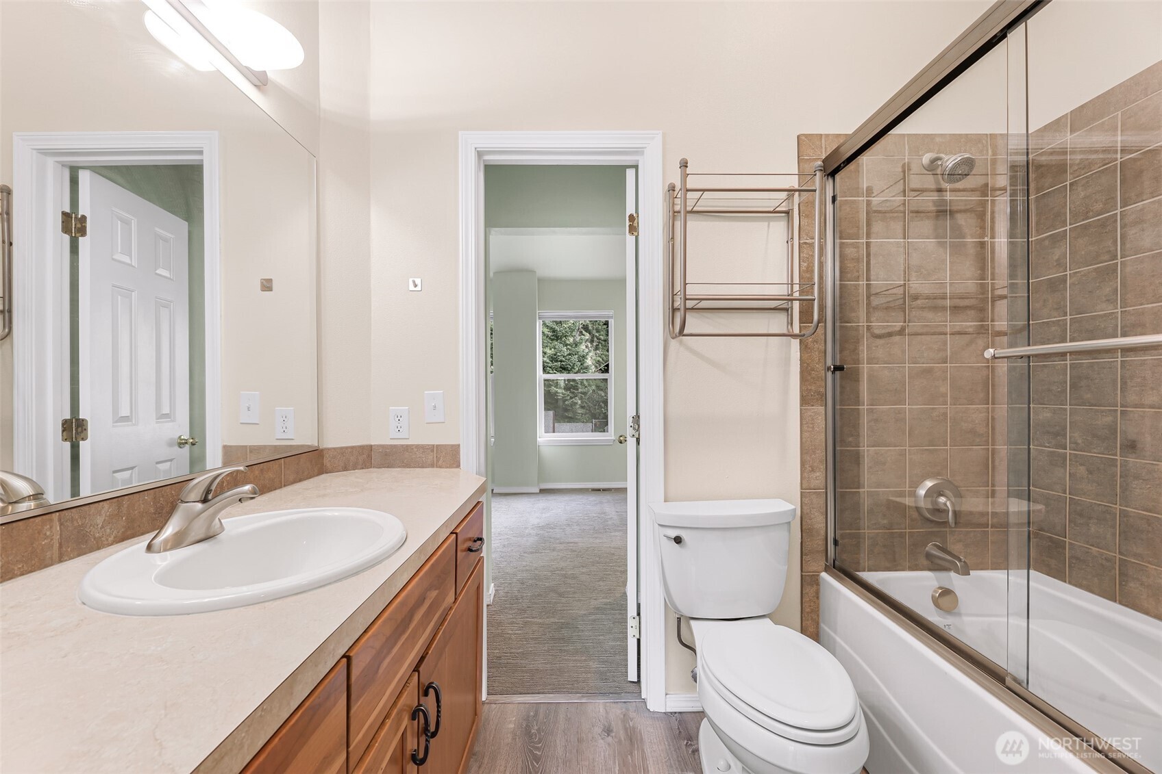 816 20th Street, Unit 100 Bellingham, WA 98225 - Photo 24 of 39