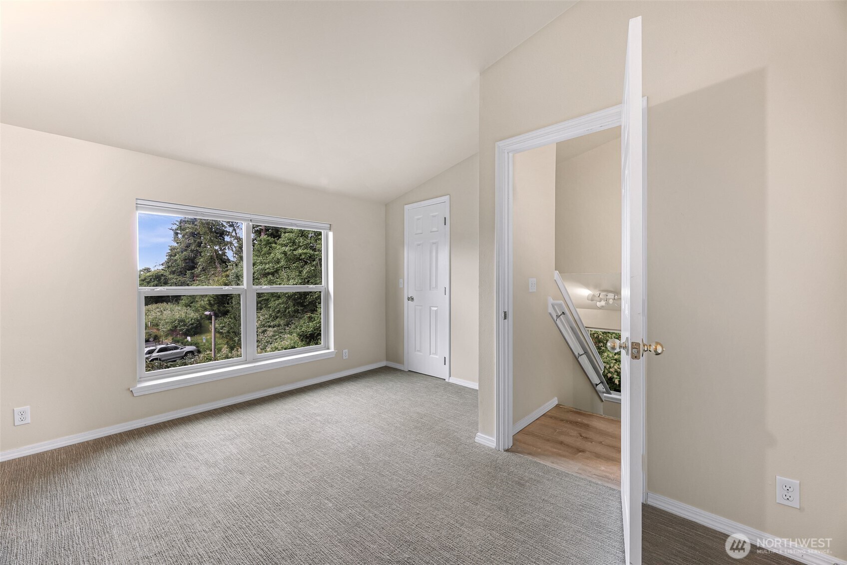 816 20th Street, Unit 100 Bellingham, WA 98225 - Photo 29 of 39