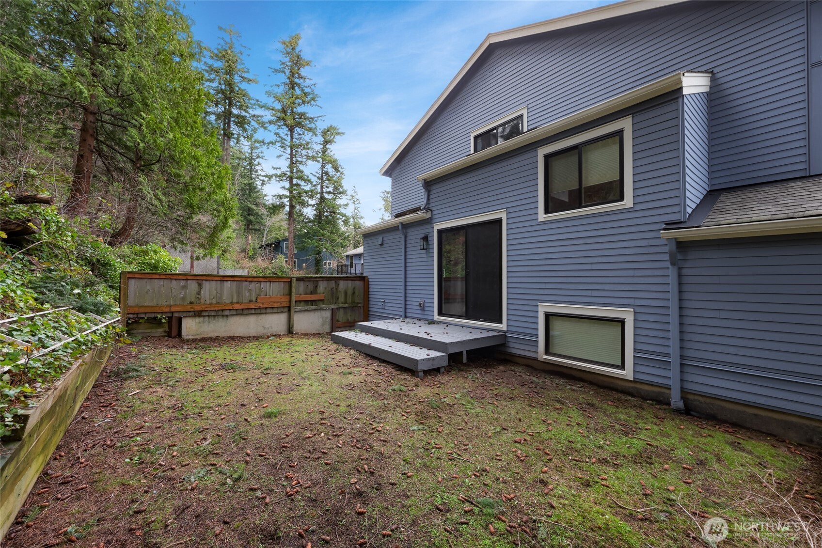 816 20th Street, Unit 100 Bellingham, WA 98225 - Photo 34 of 39