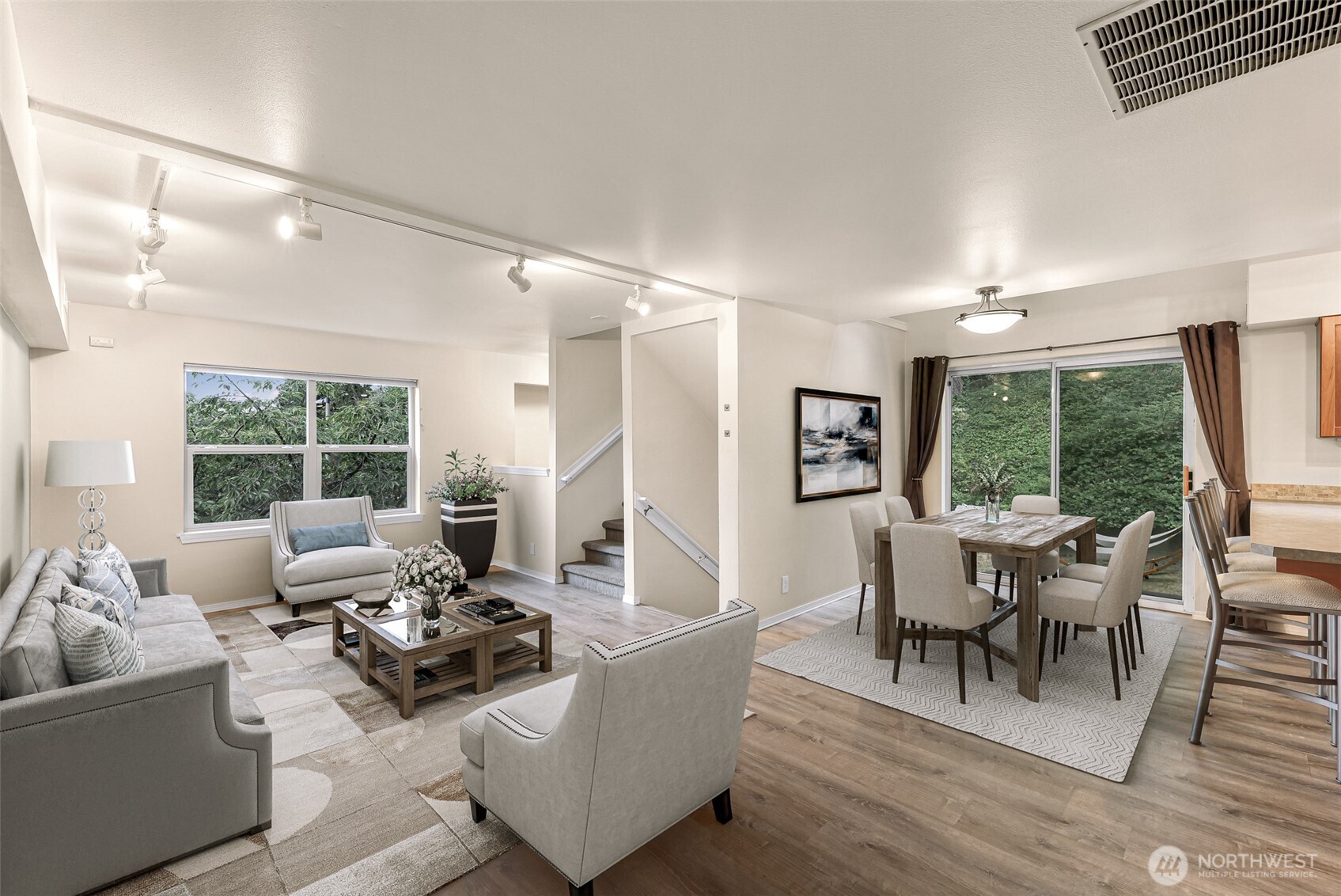 816 20th Street, Unit 100 Bellingham, WA 98225 - Photo 7 of 39