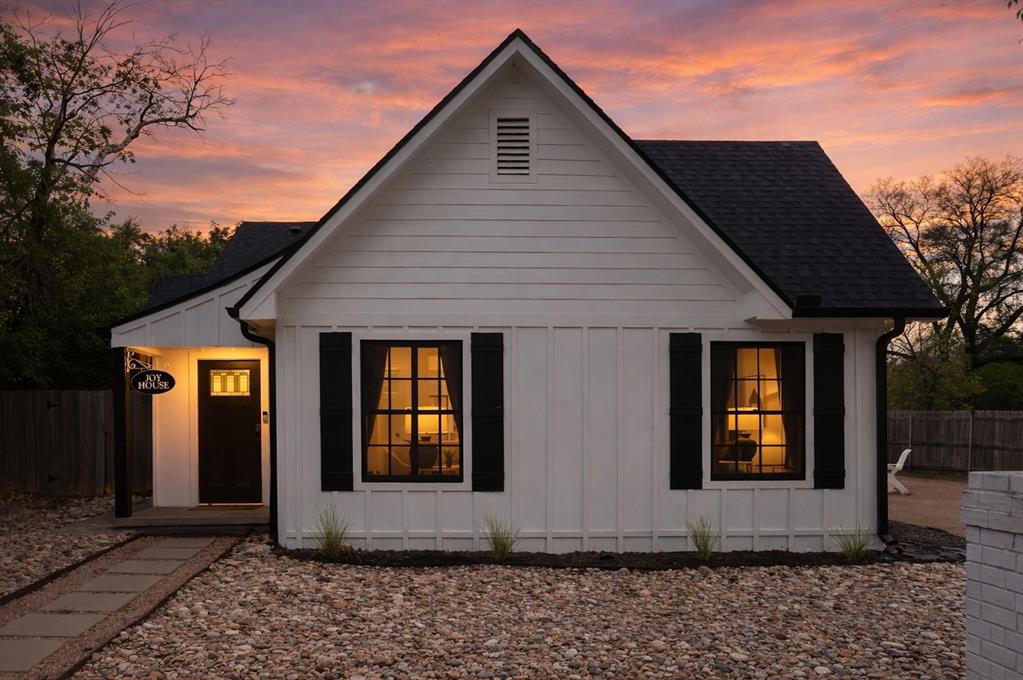 3210 Edna Avenue Waco, TX 76708 - Photo 1 of 18 a front view of house
