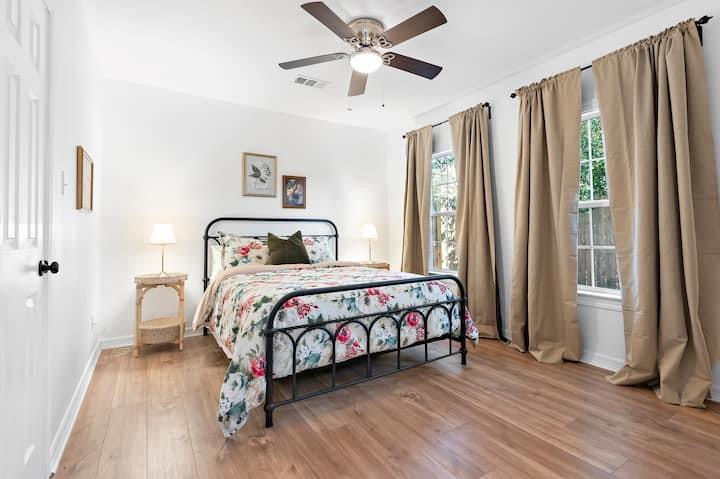 3210 Edna Avenue Waco, TX 76708 - Photo 8 of 18 a bedroom with a bed and a large window
