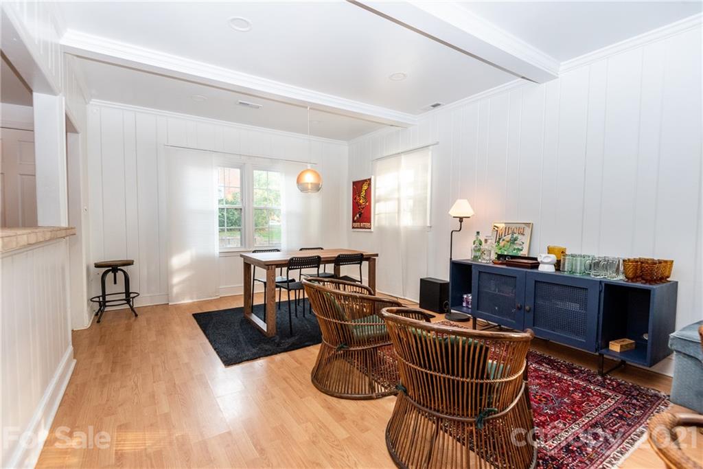 5810 Brookhaven Road Charlotte, NC 28210 - Photo 5 of 16 a living room with furniture and wooden floor