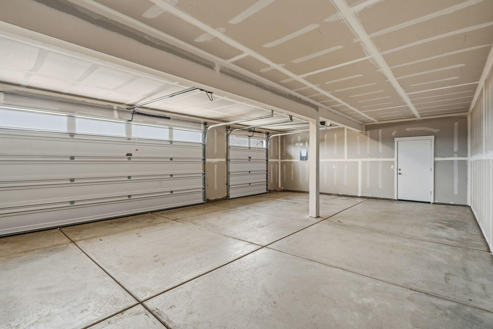 669 Old Waverly Way, Unit 20 Eagle Point, OR 97524 - Photo 26 of 32