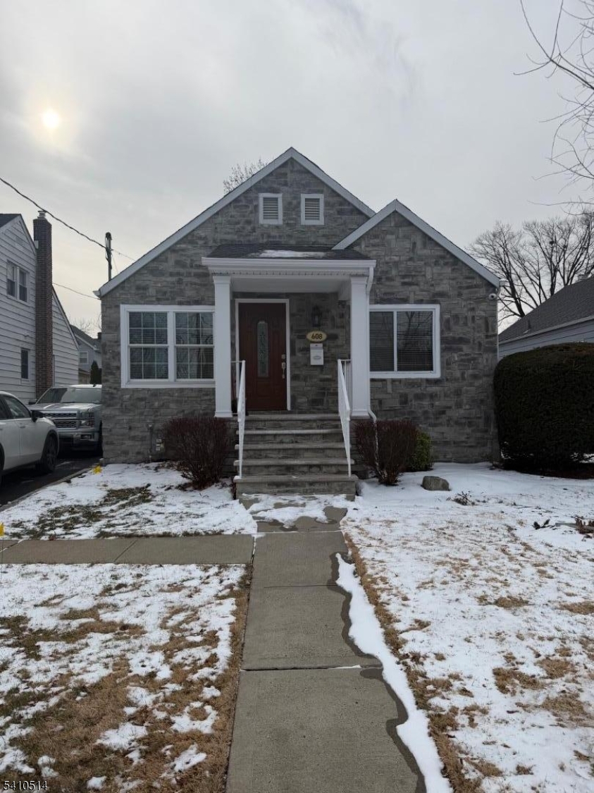 608 Galloping Hill Road Roselle Park, NJ 07204 - Photo 1 of 17