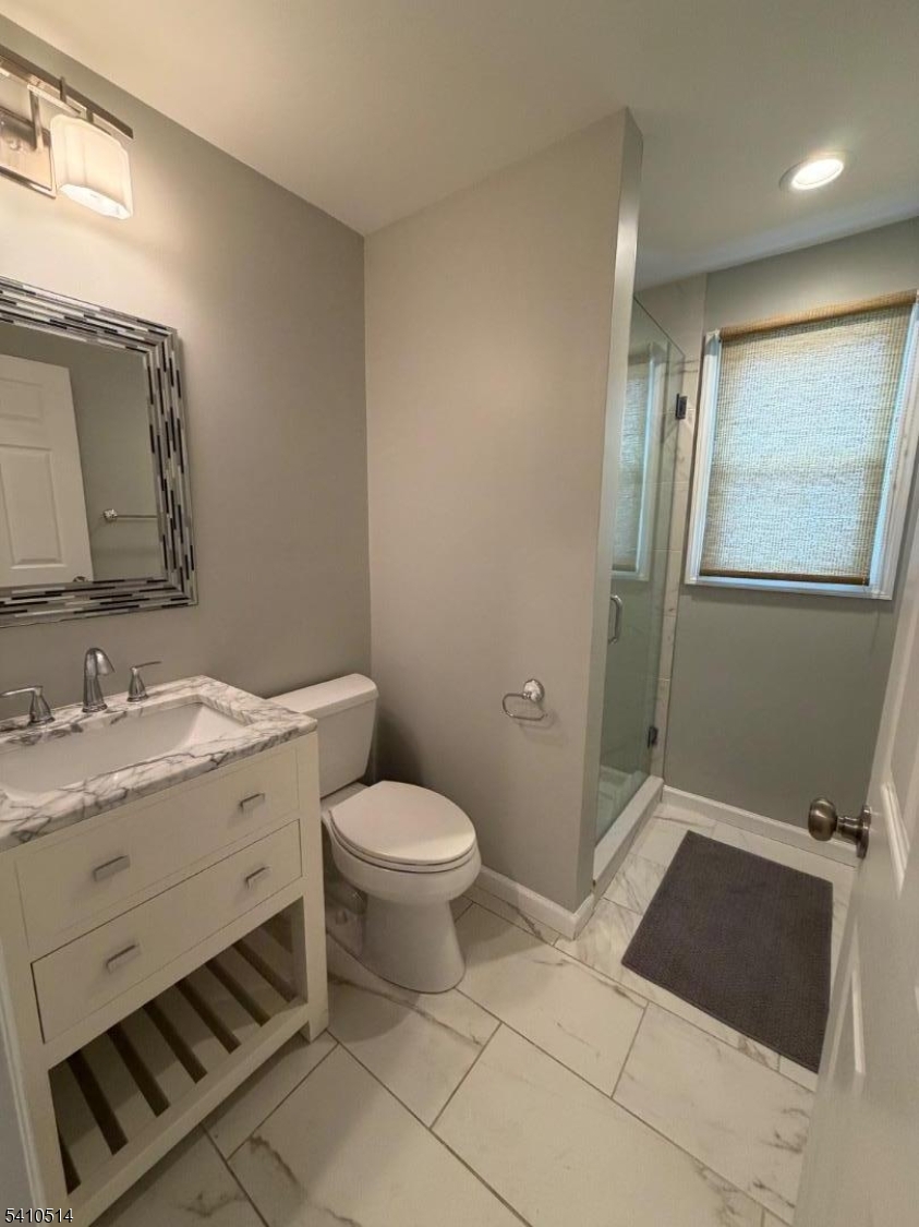 608 Galloping Hill Road Roselle Park, NJ 07204 - Photo 6 of 17