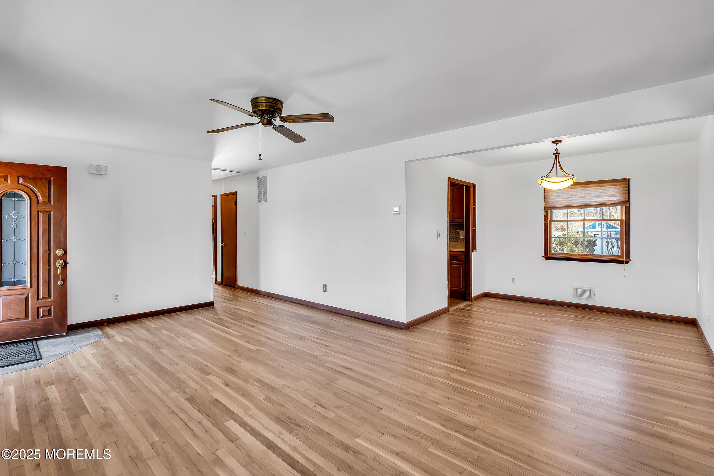 34 Clark Drive Howell, NJ 07731 - Photo 12 of 27 5 (1)