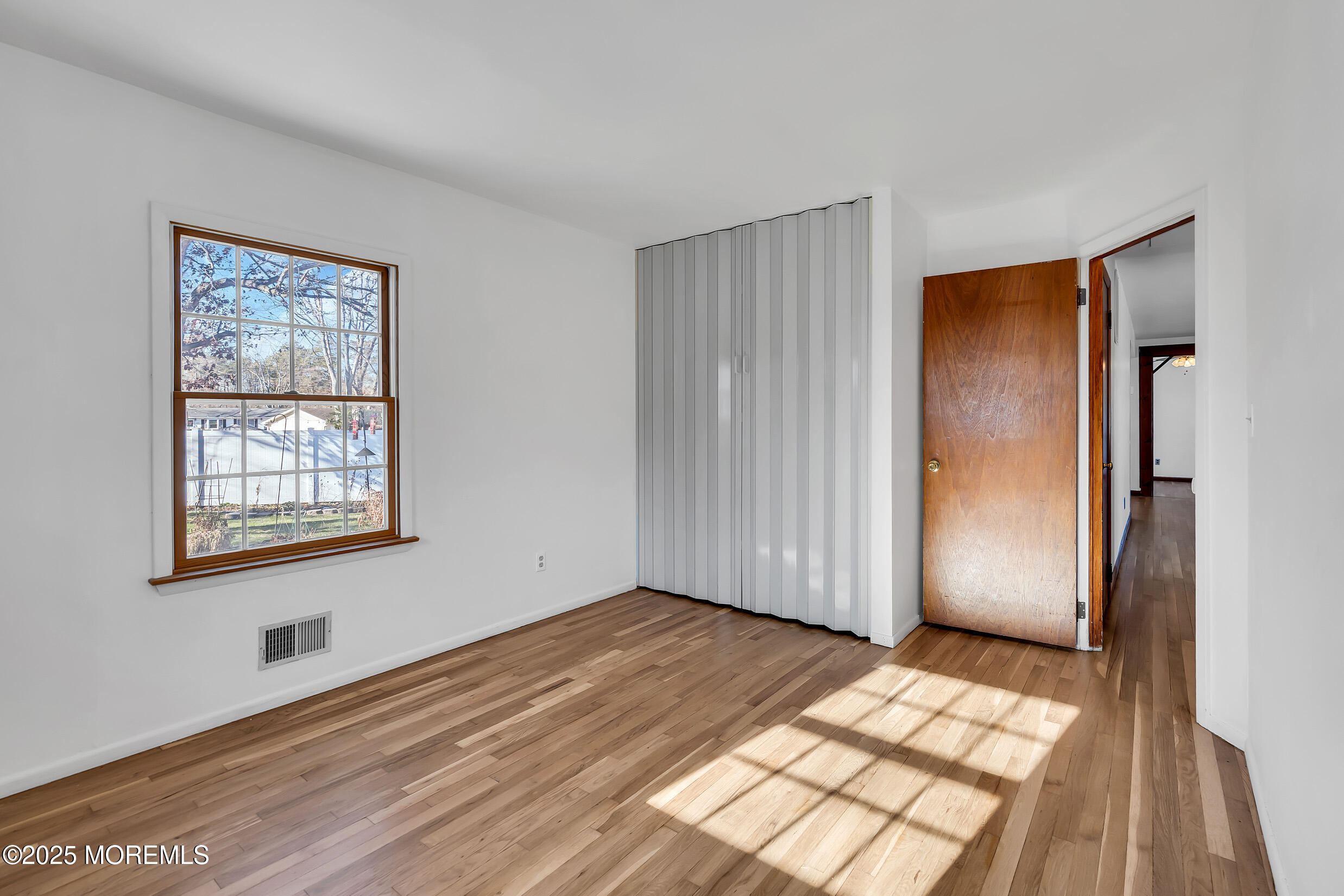 34 Clark Drive Howell, NJ 07731 - Photo 19 of 27 6 (2)