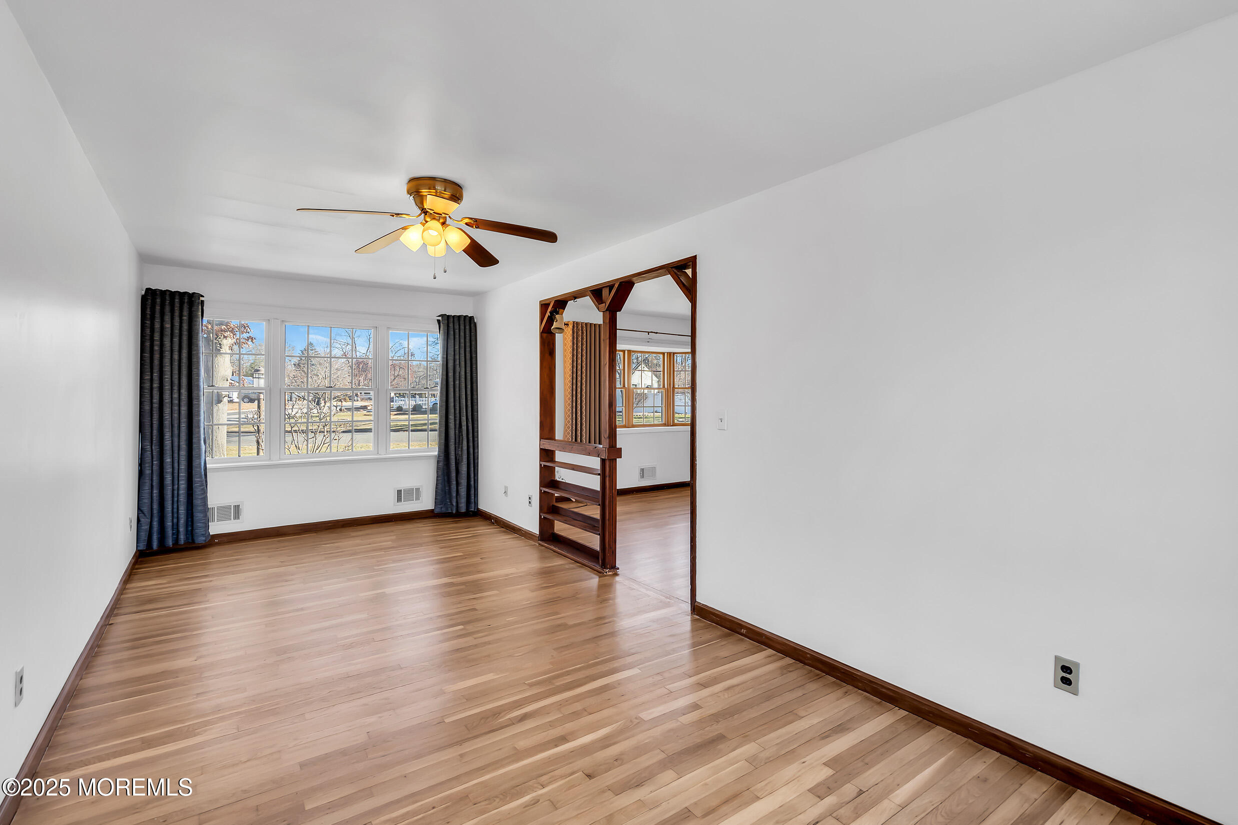 34 Clark Drive Howell, NJ 07731 - Photo 8 of 27 5 (5)