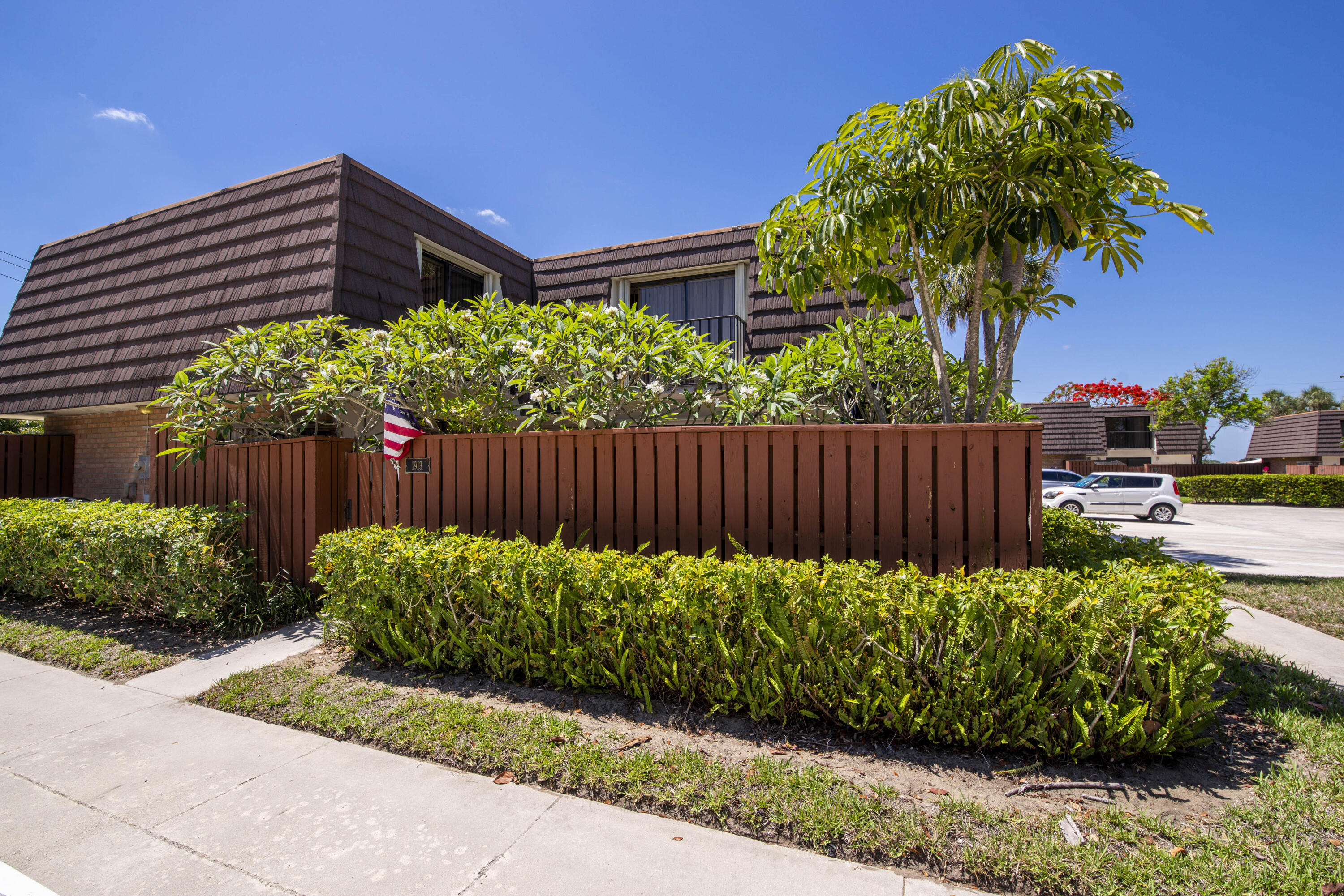 1913 19th Court Jupiter, FL 33477 - Photo 1 of 23 _IMG2459