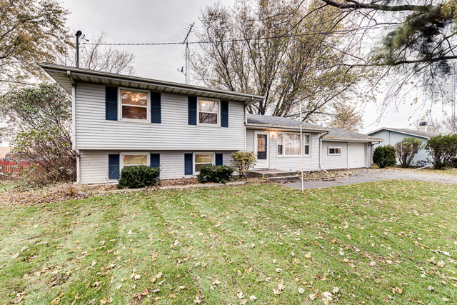 23577 Airport Road Sycamore, IL 60178 - Photo 2 of 25