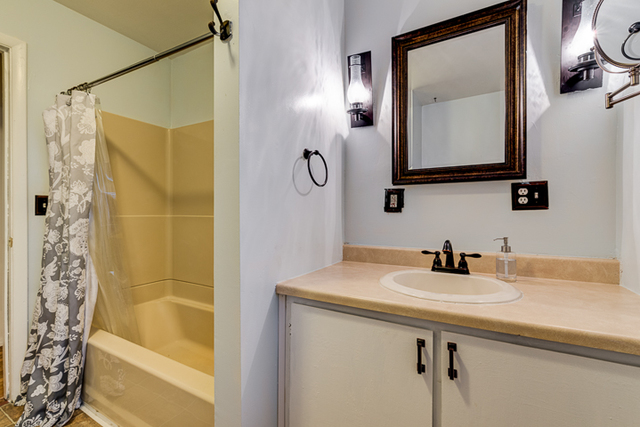 23577 Airport Road Sycamore, IL 60178 - Photo 17 of 25