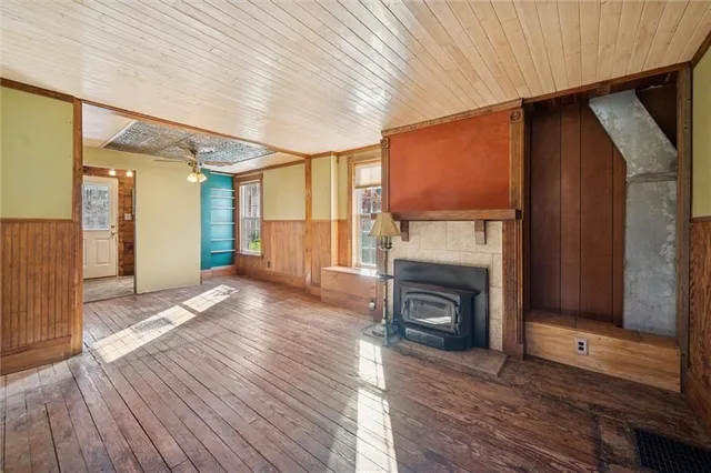 $215,000 | 210 Craigsville Road, Worthington, PA 16262