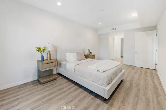 $708,000 | 419 North Chandler Avenue, Unit 307, Monterey Park, CA 91754