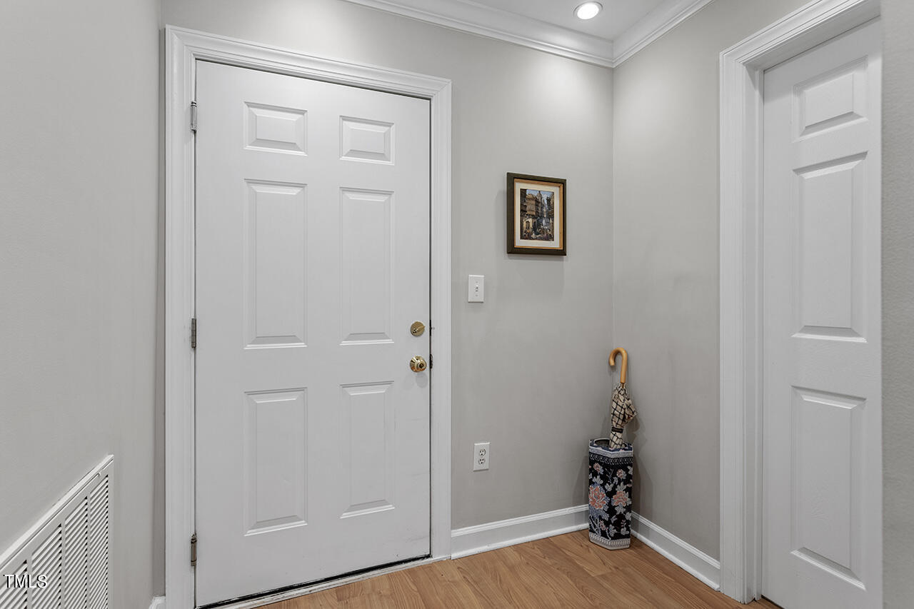 200 South Dawson Street, Unit 203 Raleigh, NC 27601 - Photo 8 of 35 Foyer