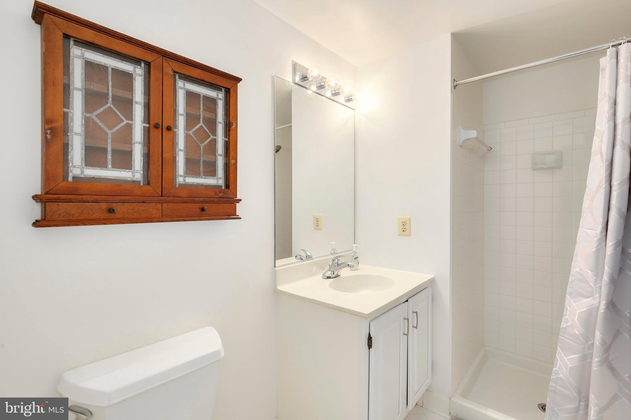 4408 Sangamore Road Bethesda, MD 20816 - Photo 28 of 37 Gallery Image 28