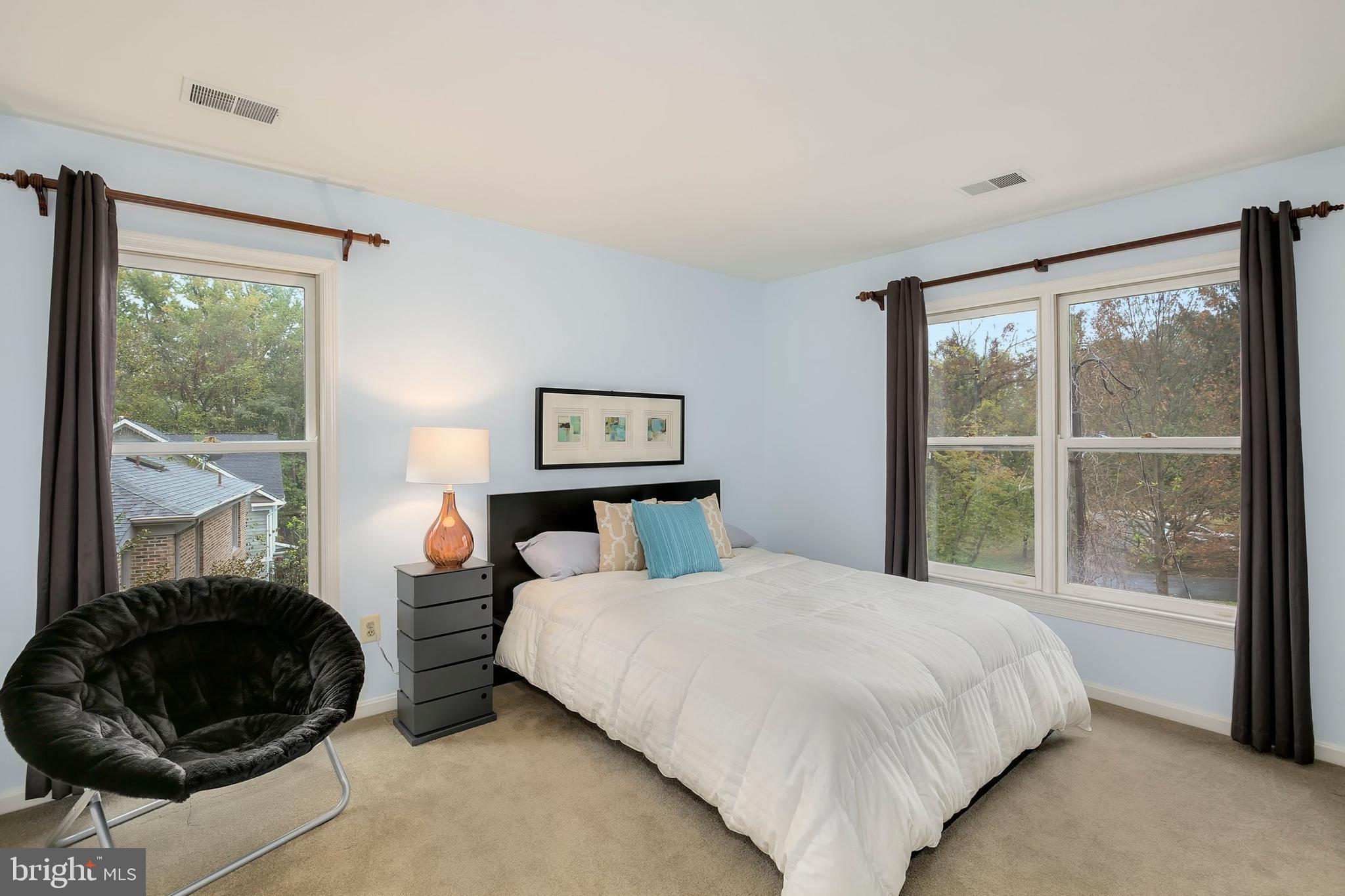 4408 Sangamore Road Bethesda, MD 20816 - Photo 29 of 37 Gallery Image 29