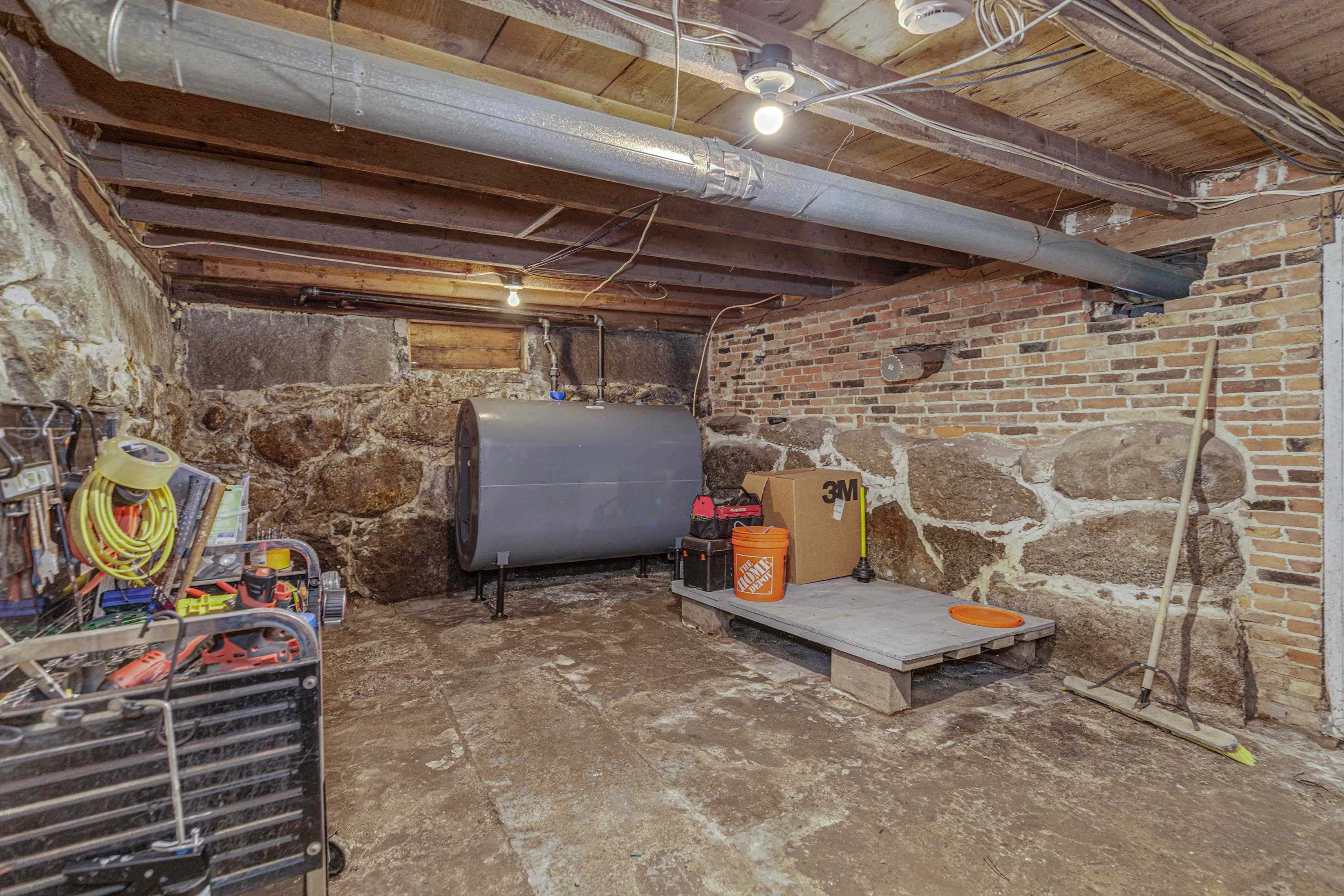 53 Butler Street Hillsborough, NH 03244 - Photo 34 of 40