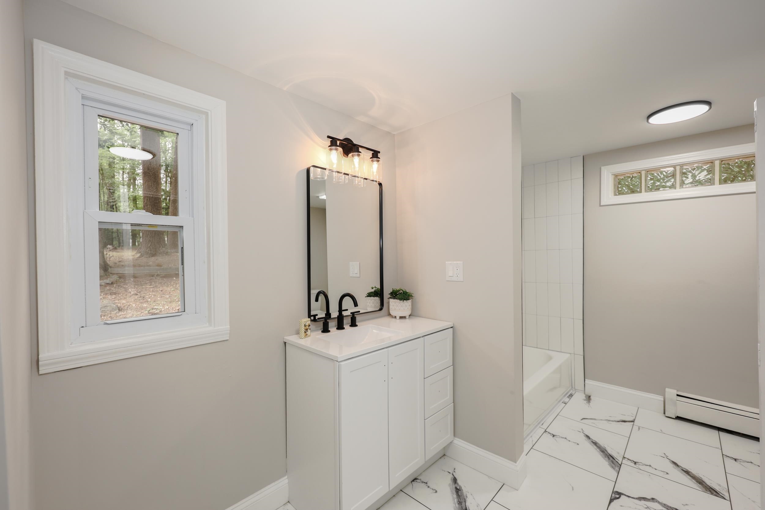 112 Gilson Road Nashua, NH 03062 - Photo 27 of 51