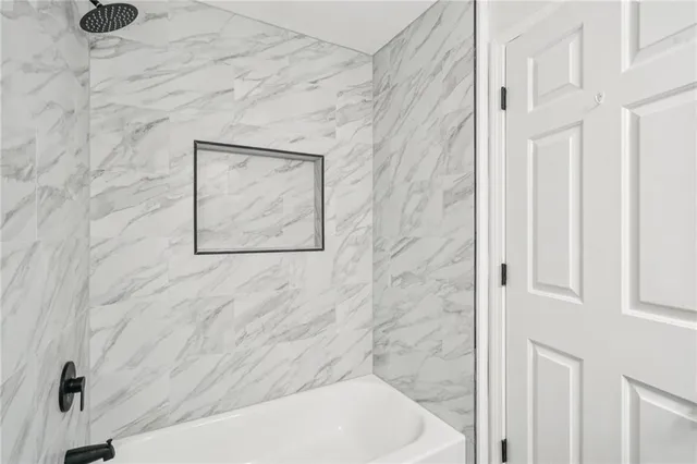 $243,000 | 112 Barrington Hills Drive, Atlanta, GA 30350