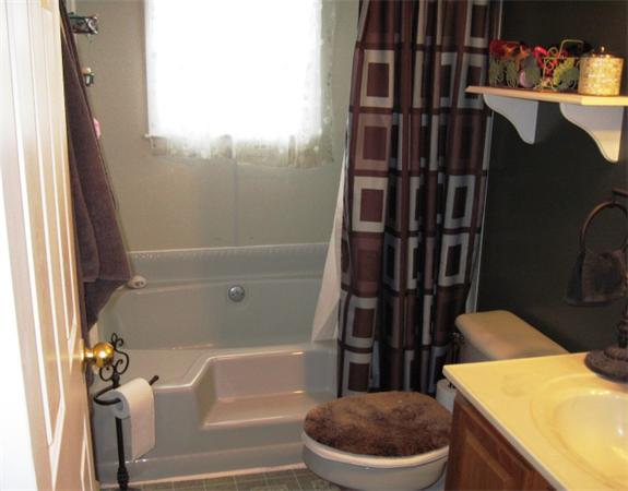 160 Chace Road Freetown, MA 02717 - Photo 15 of 27 Gallery Image 15