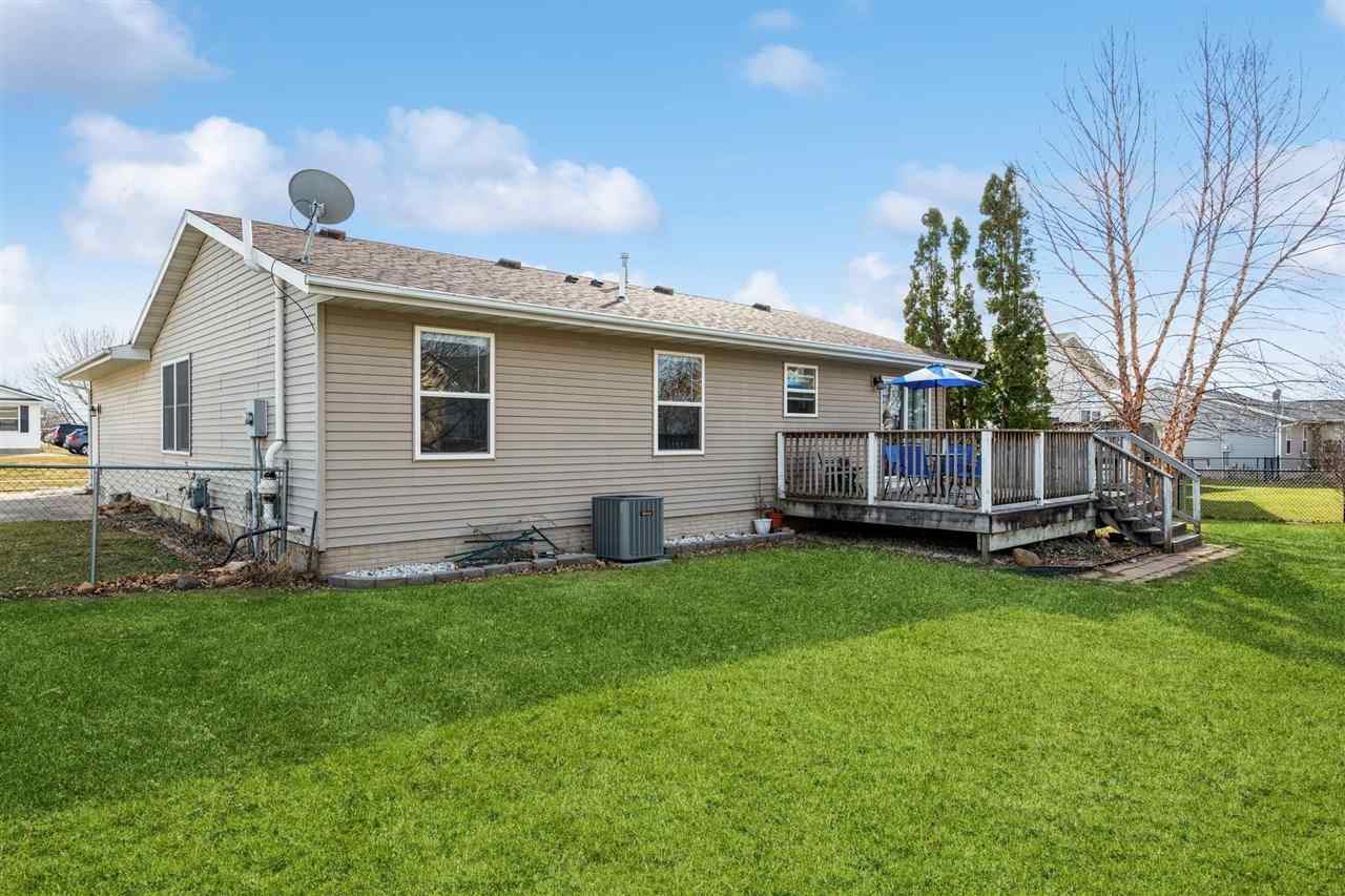 113 Rosedale Drive Center Point, IA 52213 - Photo 27 of 29 Gallery Image 27