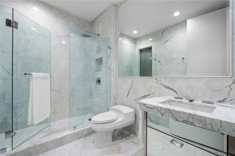 $23,990,000 | 17475 Collins Avenue, Unit PH3201, Sunny Isles Beach, FL 33160