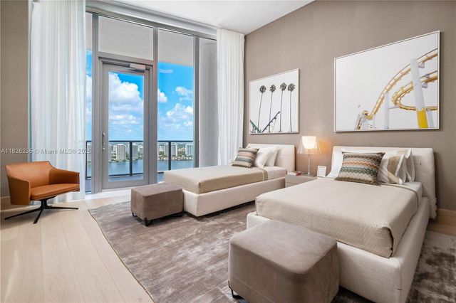 $23,990,000 | 17475 Collins Avenue, Unit PH3201, Sunny Isles Beach, FL 33160