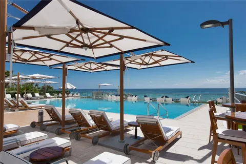 $23,990,000 | 17475 Collins Avenue, Unit PH3201, Sunny Isles Beach, FL 33160