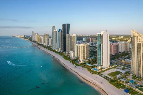 $23,990,000 | 17475 Collins Avenue, Unit PH3201, Sunny Isles Beach, FL 33160