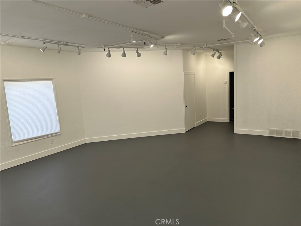 7561 Center Avenue, Unit 15 Huntington Beach, CA 92647 - Photo 6 of 6